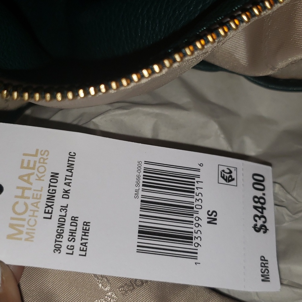 Michael Kors Lexington Shoulderbag - Picture 10 of 13